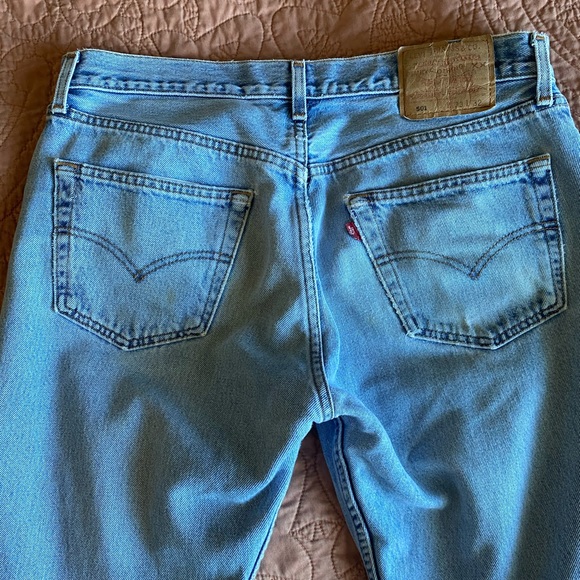 Levi 501 - Picture 2 of 6